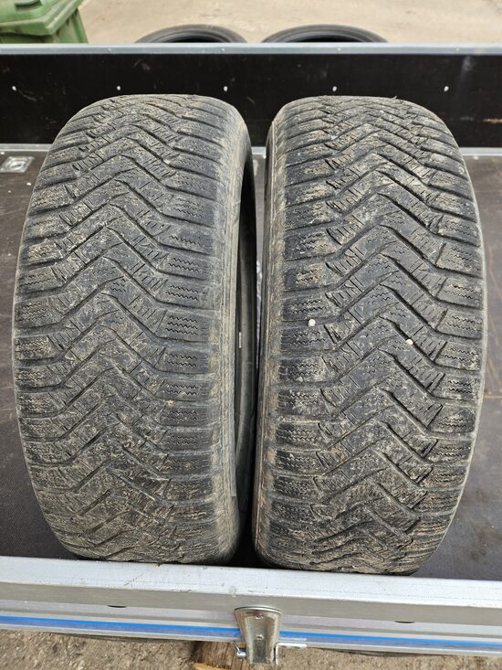 215/65R16 Laufenn LW31